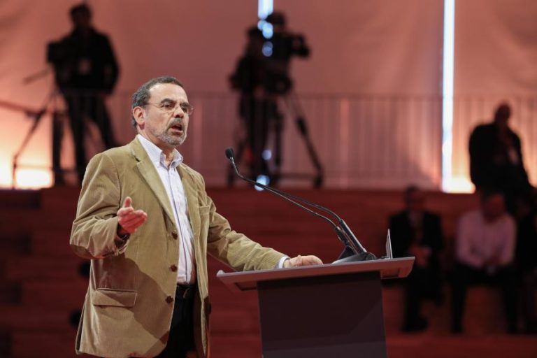 PSD DISCORDA E DESACONSELHA CENTENO NO BDP MAS NÃO APROVARÁ LEIS À MEDIDA