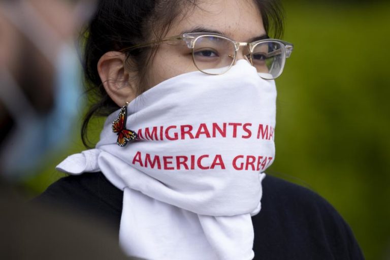 COVID-19: HUMAN RIGHTS WATCH PEDE AOS EUA QUE PARE AS DEPORTAÇÕES DE IMIGRANTES