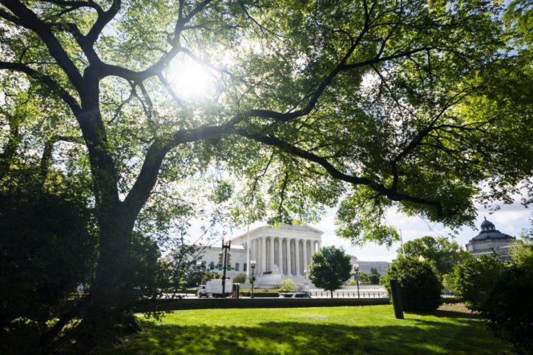 SUPREMO TRIBUNAL DOS EUA ALARGA PROTEÇÃO NO TRABALHO A HOMOSSEXUAIS E TRANSGÉNERO