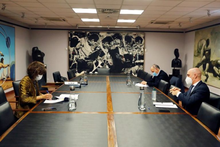 COVID-19: PRESIDENTE DA LIGA ESPANHOLA AMEAÇA CONFINAR JOGADORES NOS CENTROS DE TREINO