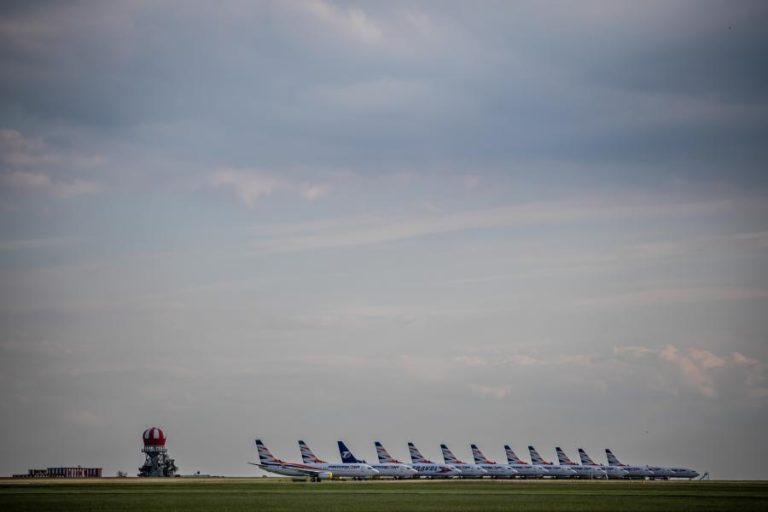 COVID-19: BRUXELAS QUER 27 DE ACORDO SOBRE PAÍSES SEGUROS AOS QUAIS REABRIR FRONTEIRAS