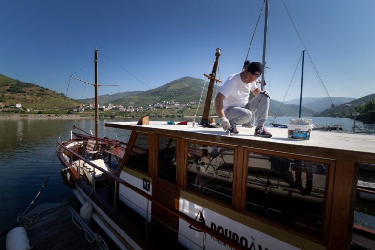 COVID-19: EMPRESAS MARÍTIMO-TURÍSTICAS DO DOURO RECLAMAM RETOMA URGENTE DA ATIVIDADE
