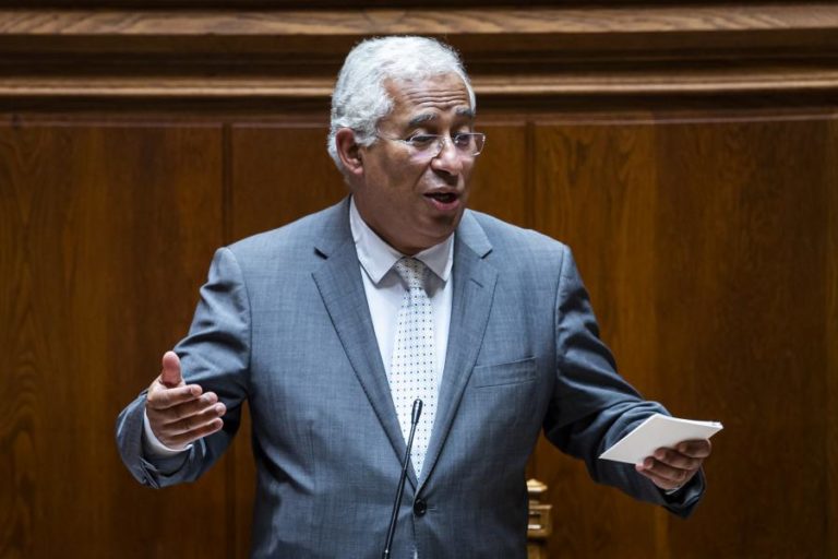 COVID-19: COSTA PROMETE REFORÇO DA AÇÃO SOCIAL ESCOLAR, EMPREGO JOVEM E ACESSO À HABITAÇÃO