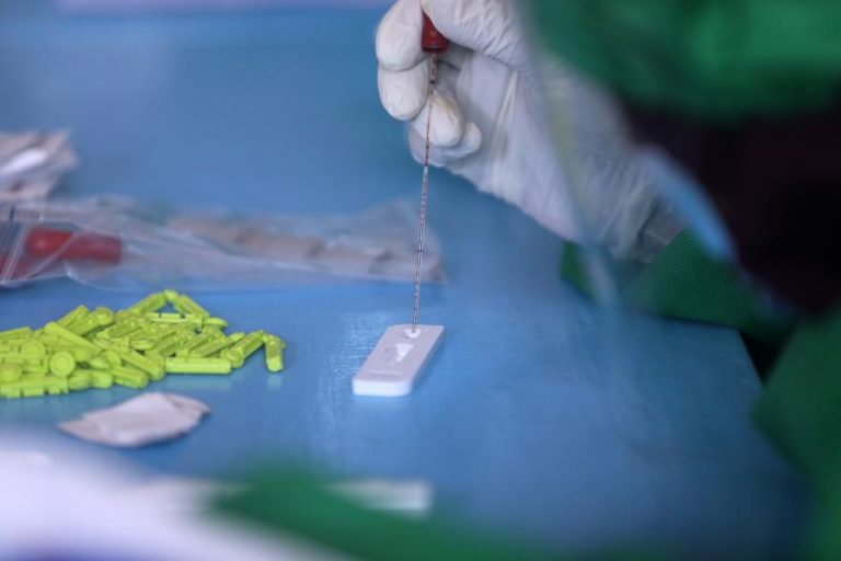 COVID-19: MAIS DE 83% DOS PROFISSIONAIS DE SAÚDE INFETADOS RECUPERARAM DA DOENÇA