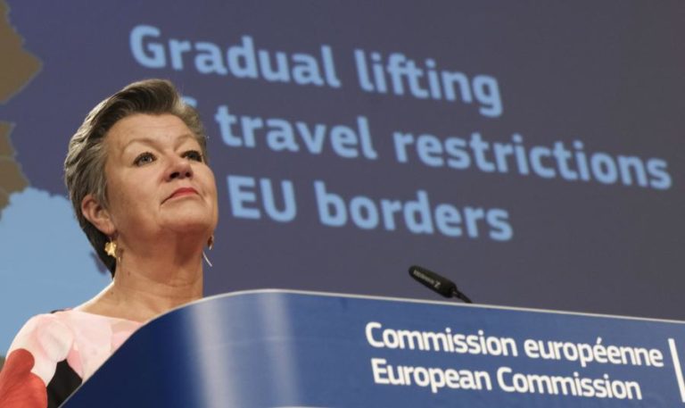 COVID-19: BRUXELAS RECOMENDA REABERTURA DAS FRONTEIRAS INTERNAS DA UE NA 2.ª-FEIRA