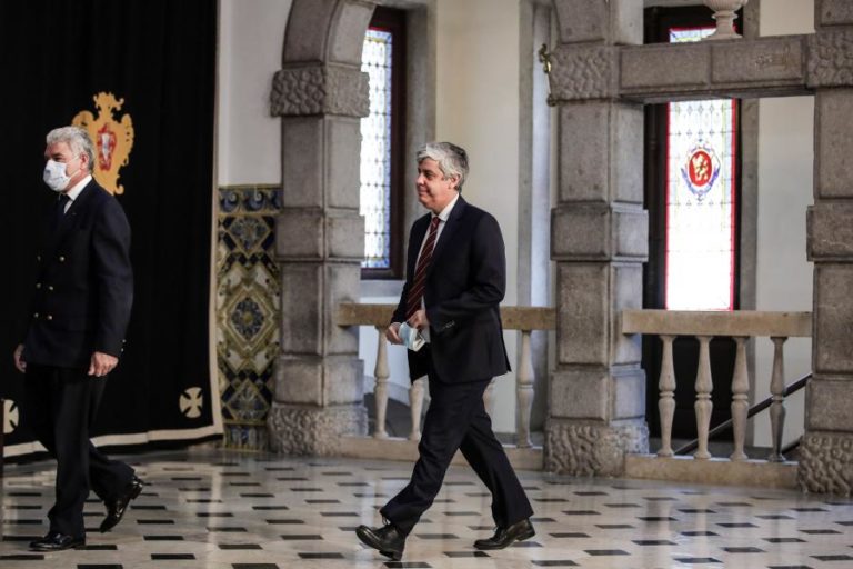 EX-MINISTRO MÁRIO CENTENO RENUNCIA AO MANDATO DE DEPUTADO NA BANCADA DO PS