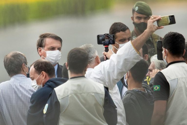 ALIADOS DE BOLSONARO SUSPEITOS DE FINANCIAR ATOS ANTIDEMOCRÁTICOS – IMPRENSA