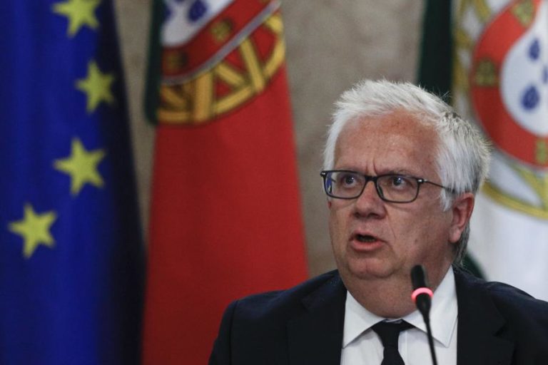 MAI AVANÇA QUE 44 ASSOCIAÇÕES DE BOMBEIROS PEDIRAM APOIOS DEVIDO ÀS DIFICULDADES FINANCEIRAS