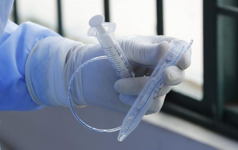 COVID-19: OITO PROFISSIONAIS E 12 DOENTES INTERNADOS NO IPO DE LISBOA ESTÃO INFETADOS