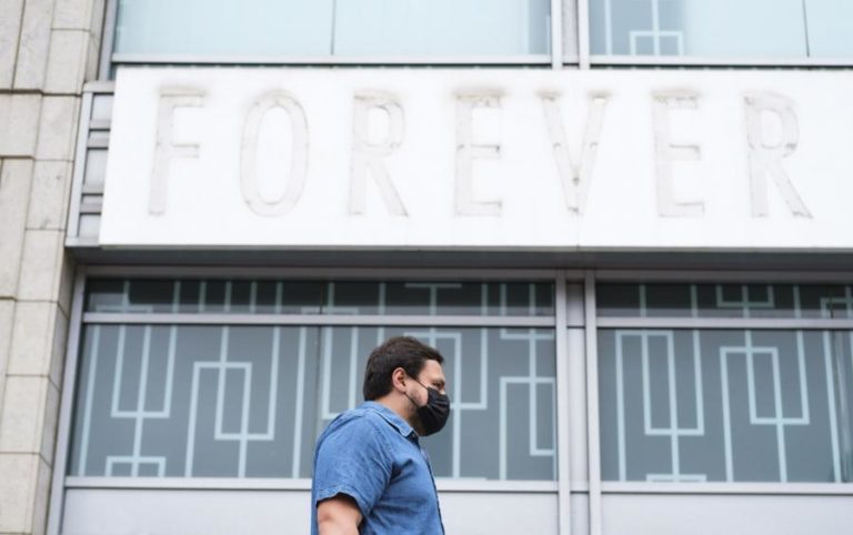 COVID-19: NOVA IORQUE INICIA SEGUNDA-FEIRA A SEGUNDA FASE DO DESCONFINAMENTO