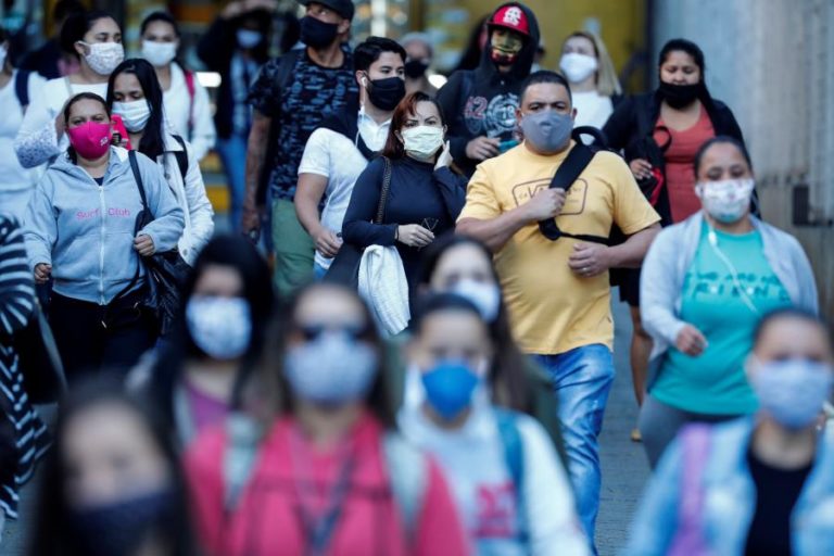 COVID-19: BRASIL COM 9,7 MILHÕES DE TRABALHADORES SEM REMUNERAÇÃO EM MAIO