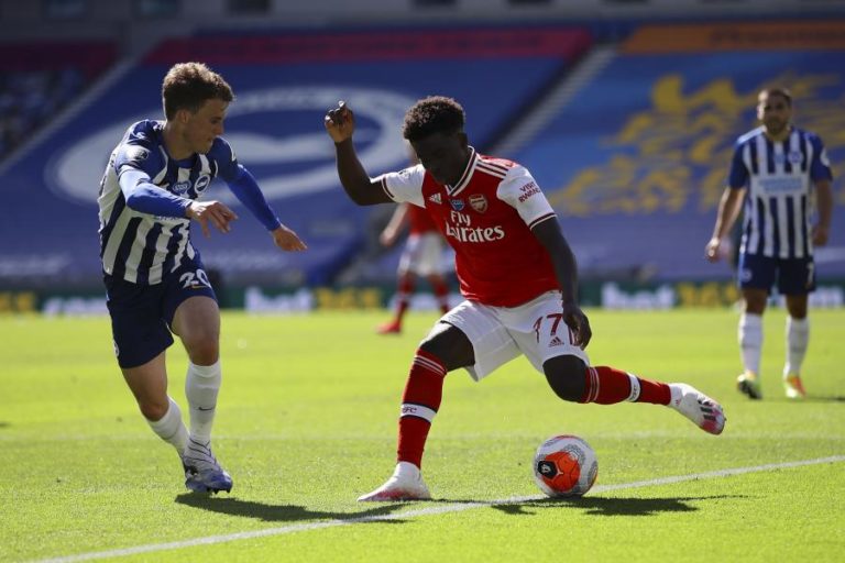 CÉDRIC SOARES ASSINA CONTRATO DE “LONGO PRAZO” COM ARSENAL