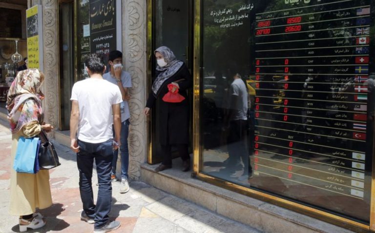 COVID-19: IRÃO REGISTA MAIS 144 MORTOS E 2.489 NOVOS CASOS NAS ÚLTIMAS 24 HORAS