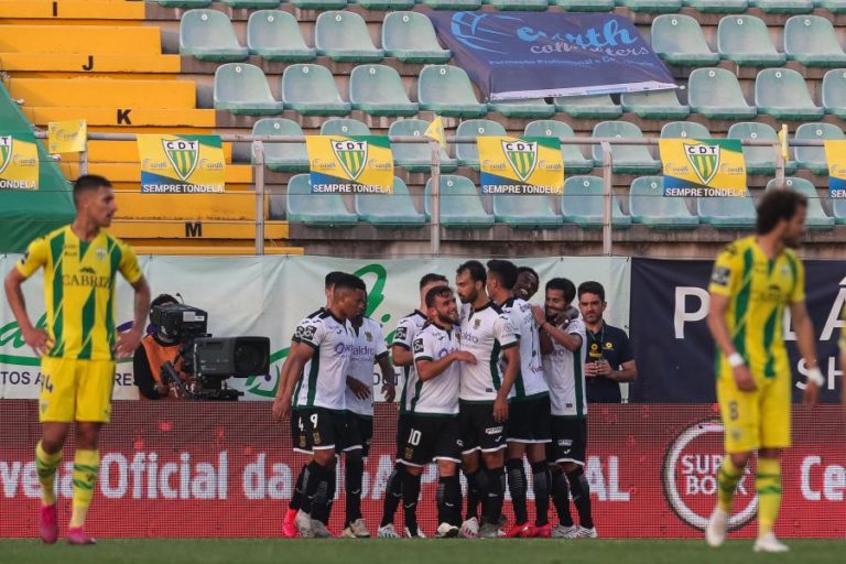 PAÇOS DE FERREIRA VENCE EM TONDELA E DÁ PASSO IMPORTANTE RUMO À MANUTENÇÃO