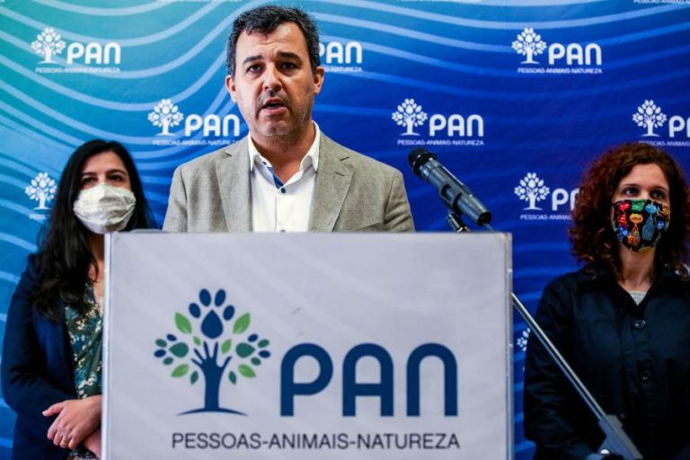 PAN REJEITA EXISTÊNCIA DE FALSOS RECIBOS VERDES ENTRE OS FUNCIONÁRIOS DO PARTIDO