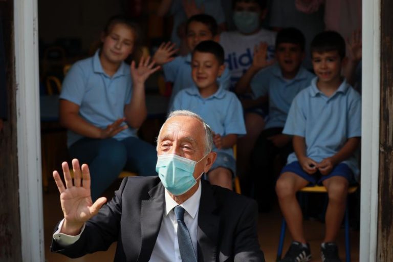 PR DIZ QUE CRÍTICAS DE MORAIS SARMENTO SÃO “DISTRAÇÃO LATERAL” NO CASO CENTENO/BANCO DE PORTUGAL