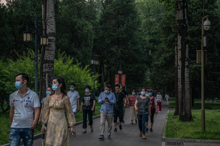 COVID-19: CHINA CONFINA 1,5 MILHÕES DE PESSOAS EM CANTÃO PRÓXIMO DA CAPITAL