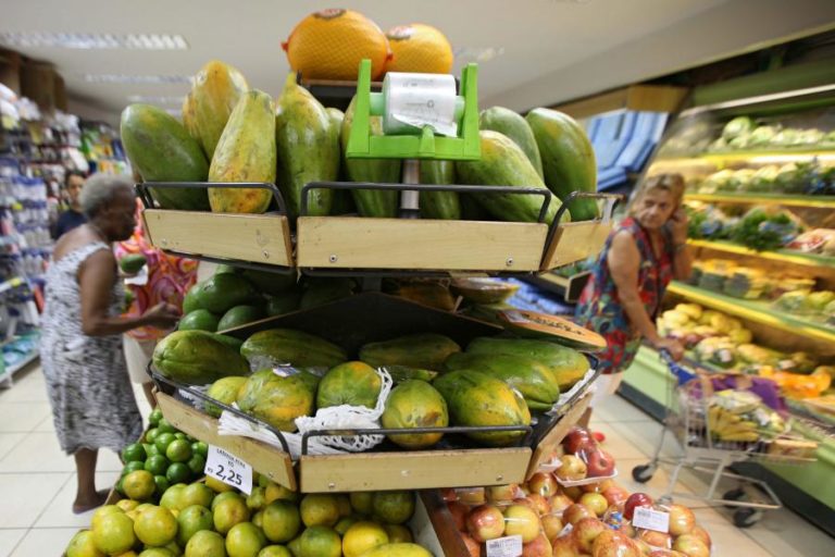 COVID-19: PEDIDOS DE SEGURO DE DESEMPREGO NO BRASIL SOBEM 28,4% EM JUNHO FACE A 2019