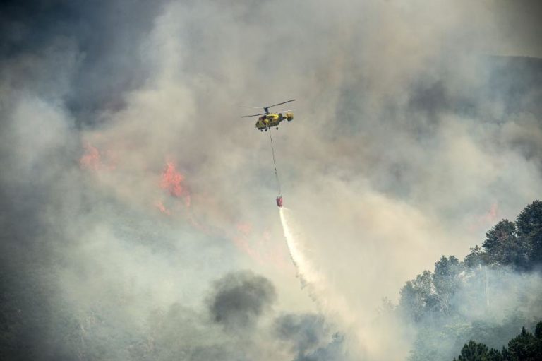 MEIOS DE COMBATE AOS INCÊNDIOS REFORÇADOS COM DISPOSITIVO NA MÁXIMA CAPACIDADE