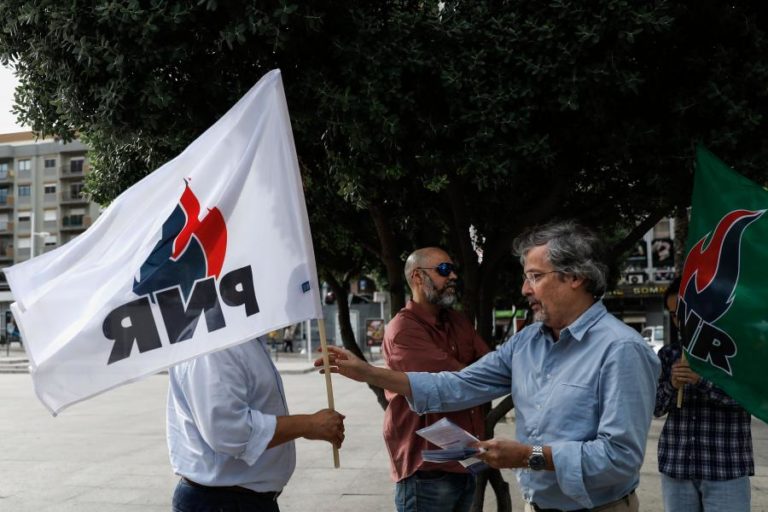 PNR MUDA NOME PARA “ERGUE-TE” PARA “REFRESCAR IMAGEM”