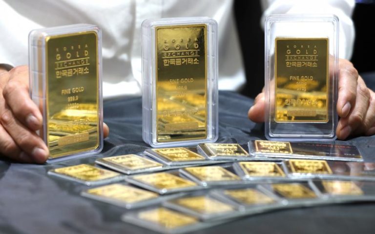 OURO SOBE E APROXIMA-SE DE MÁXIMOS DE SEMPRE