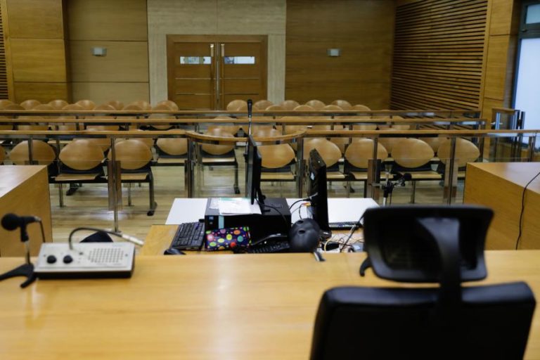 DISTRIBUIÇÃO MANUAL DE PROCESSOS NOS TRIBUNAIS SUPERIORES SEM ILEGALIDADES