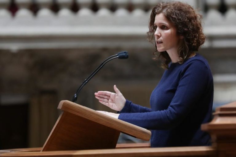 PAN APRESENTA QUEIXA AO MP POR “CRIMES CONTRA ANIMAIS” E PEDIRÁ EXPLICAÇÕES AO MAI