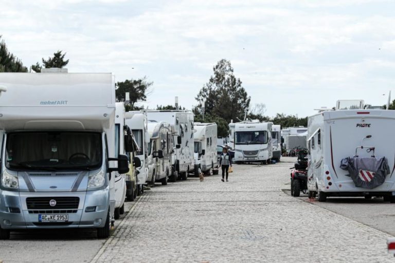COVID-19: GNR REGISTOU 167 CONTRAORDENAÇÕES POR CAMPISMO OU CARAVANISMO EM LOCAIS PROIBIDOS
