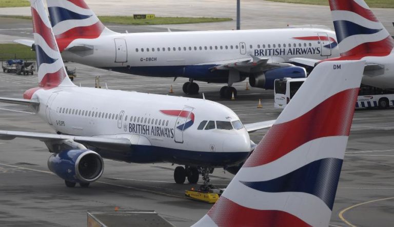 COVID-19: EMBAIXADA BRITÂNICA JUSTIFICA EXCLUSÃO DE PORTUGAL DE CORREDOR AÉREO