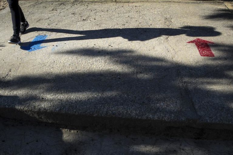 COVID-19: ESCOLA BÁSICA E FÁBRICA DE PAÇOS DE FERREIRA ENCERRADAS, COM NOVE CASOS POSITIVOS