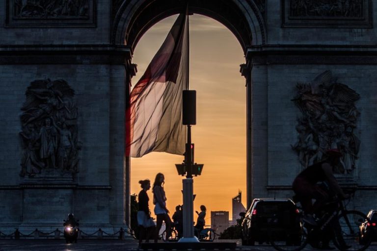 MOÇAMBIQUE/ATAQUES: ACORDO DE COOPERAÇÃO MILITAR MARÍTIMA EM DISCUSSÃO COM A FRANÇA – DIPLOMACIA