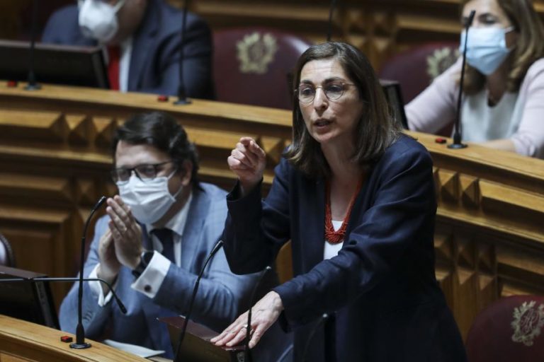 ESTADO DA NAÇÃO: PS DIZ QUE PAÍS ESTARIA “MUITO PIOR” SE CAPACIDADE DE RESPOSTA À CRISE FOSSE A DE 2015