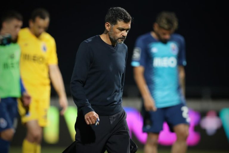 SÉRGIO CONCEIÇÃO LAMENTA MORTE DE SENINHO