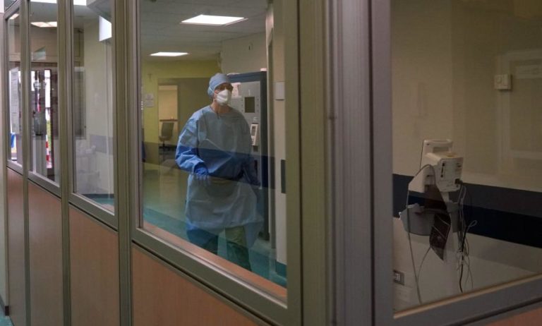 COVID-19: ITÁLIA REGISTA SETE MORTES E REDUZ NOVOS CASOS PARA 192