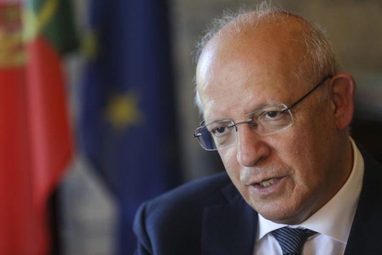 COVID-19: GOVERNO ASSEGURA QUE FUNDOS DA UE VÃO CHEGAR ATEMPADAMENTE
