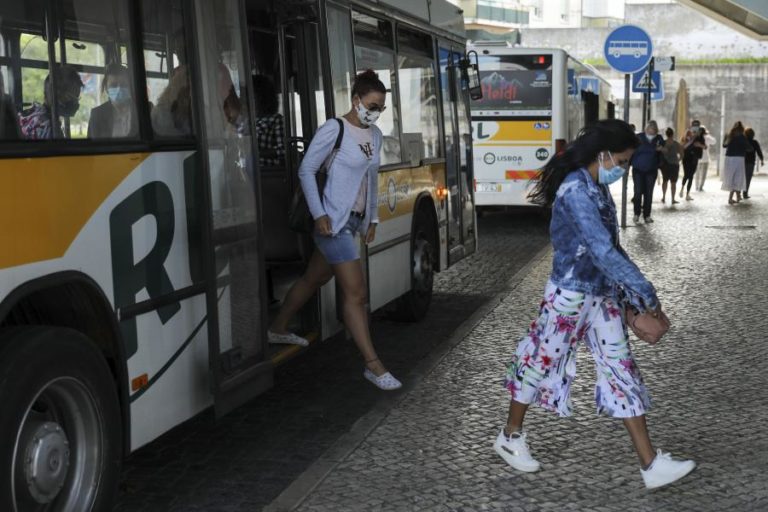 NOVO TÍTULO: AUTOCARROS FAZEM MAIS 4.000 VIAGENS A PARTIR DE HOJE NA ÁREA METROPOLITANA DE LISBOA