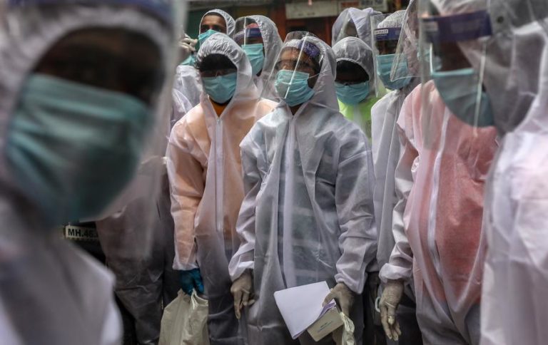 COVID-19: ÍNDIA ULTRAPASSA 600 MIL CASOS DESDE INÍCIO DA PANDEMIA