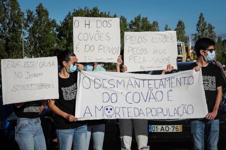 MAIS DE CEM VIATURAS EM COMÍCIO ‘DRIVE IN’ PELA DEFESA DO HOSPITAL DOS COVÕES DE COIMBRA