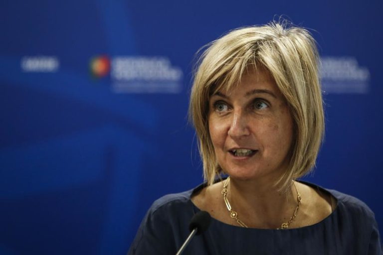 COVID-19: MINISTRA REAFIRMA QUE SNS CONTINUA COM CAPACIDADE DE RESPOSTA