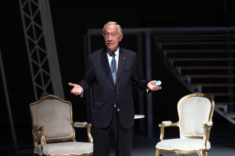 PRESIDENTE DA REPÚBLICA QUER NACIONALIZAÇÃO DA EFACEC “QUANTO MAIS CURTA MELHOR”