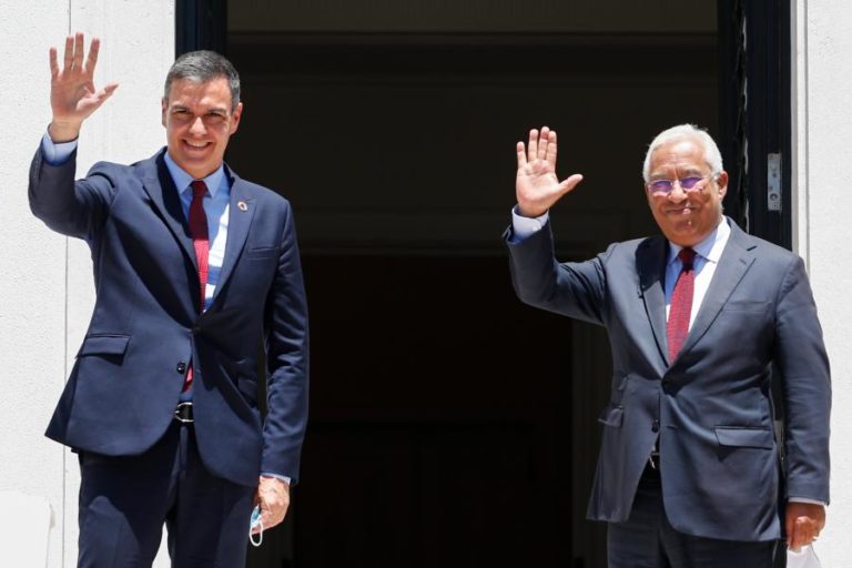 COVID-19: COSTA DEFENDE ORIENTAÇÃO DA COMISSÃO EUROPEIA PARA ABERTURA DE FRONTEIRAS