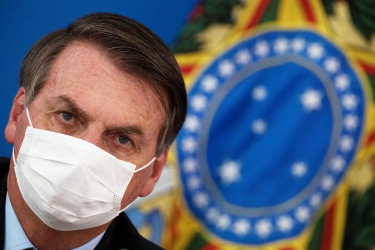 BOLSONARO ACUSA “SEITA AMBIENTAL” NA EUROPA DE TENTAR PREJUDICAR O BRASIL