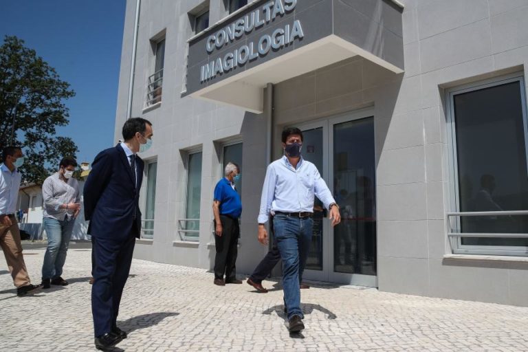 COVID-19: LÍDER DO CDS-PP DEFENDE ALARGAMENTO DOS ACORDOS DE SAÚDE NOS SETORES SOCIAL E PARTICULAR