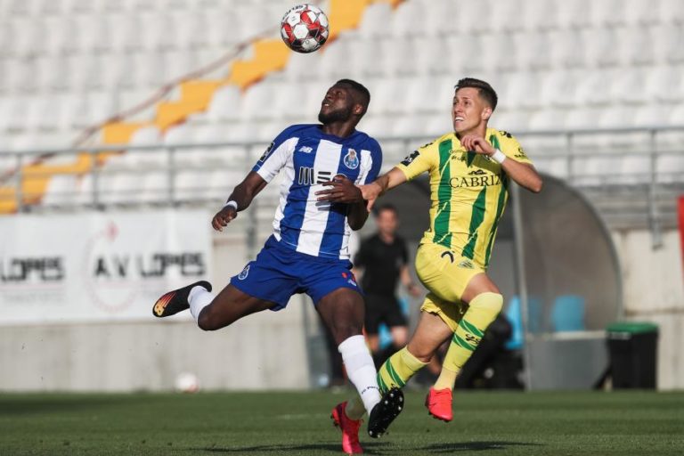 FC PORTO COM MBEMBA EM “TREINO INTEGRADO CONDICIONADO” E URIBE E LUÍS DÍAZ EM TRATAMENTO