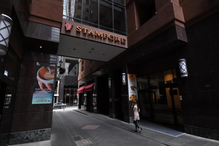 COVID-19: AUSTRÁLIA INVESTIGA FALHAS EM HOTÉIS QUE LEVARAM A SURTO EM MELBOURNE