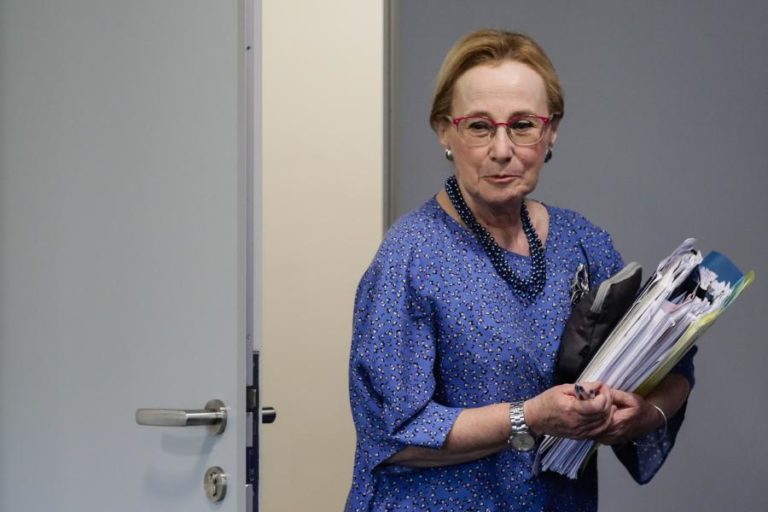 COVID-19: DGS AFIRMA QUE NÃO HÁ PROVAS DE QUE POSSA HAVER REINFEÇÃO DE PESSOAS CURADAS