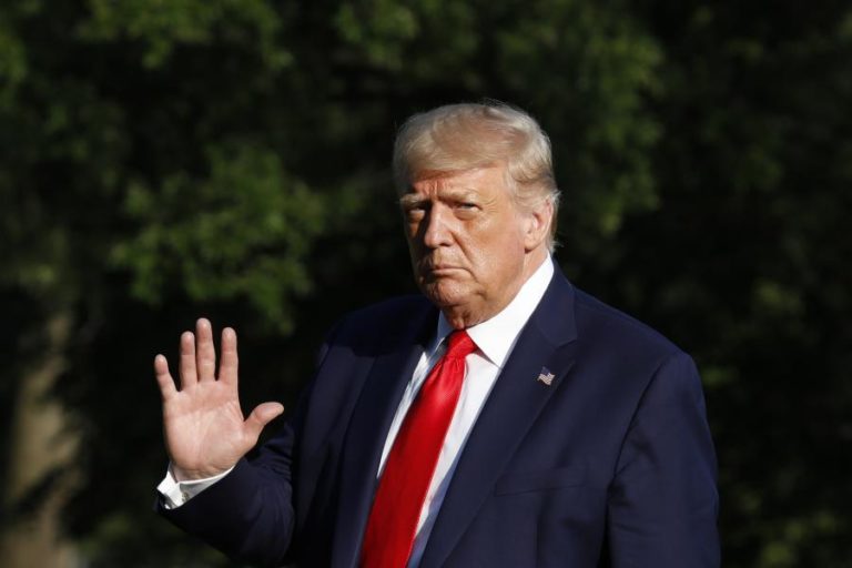 TRUMP DESVALORIZA NOVA SONDAGEM DESFAVORÁVEL NA CORRIDA À CASA BRANCA