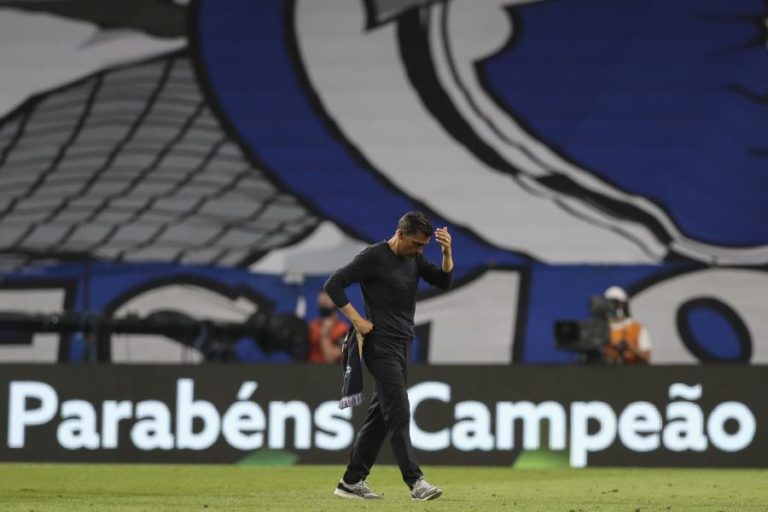 FC PORTO JOGA COM MOREIRENSE “COMO SE NÃO TIVESSE CONQUISTADO TÍTULO NACIONAL”