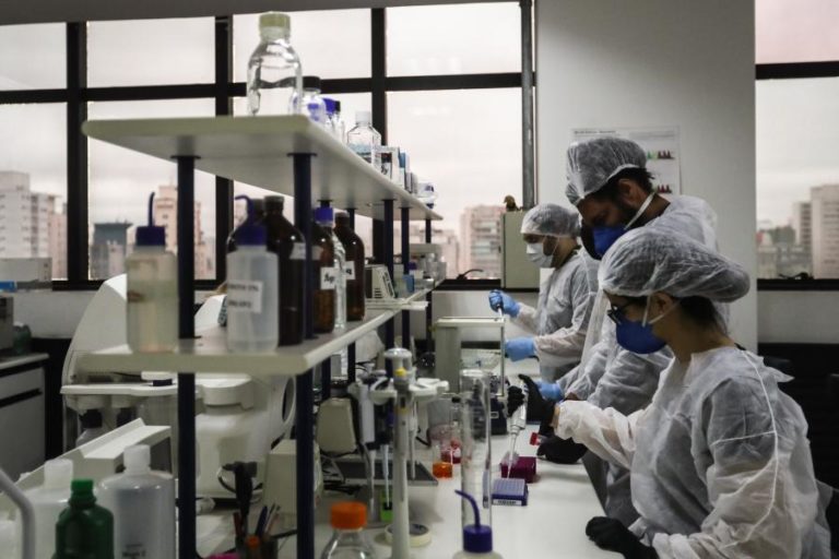 COVID-19: BRASIL COM 34.177 NOVOS CASOS E 1.163 MORTES EM 24 HORAS