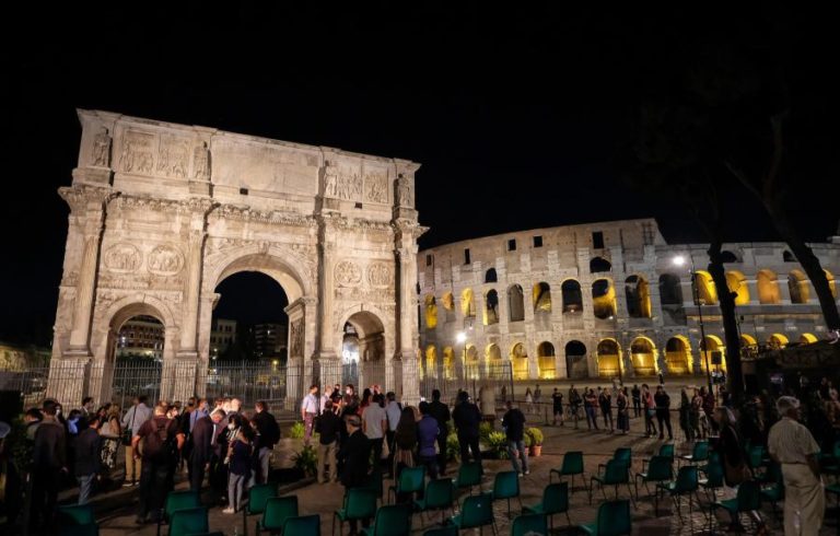 COVID-19: ITÁLIA SOMA 13 MORTES E NOVOS CONTÁGIOS REGISTAM QUEBRA NAS ÚLTIMAS 24 HORAS
